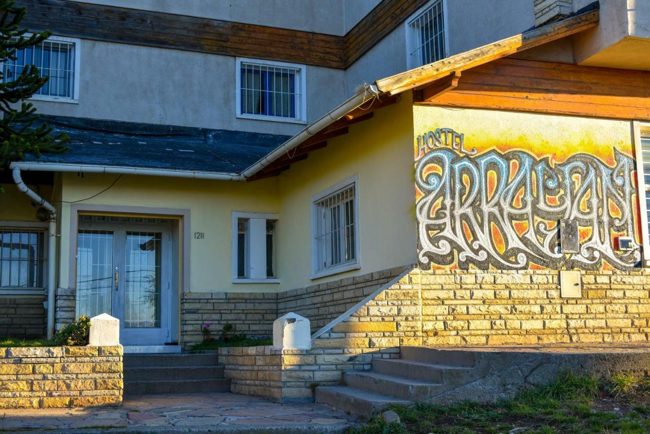 Hostel Arrayan Bariloche Exterior photo